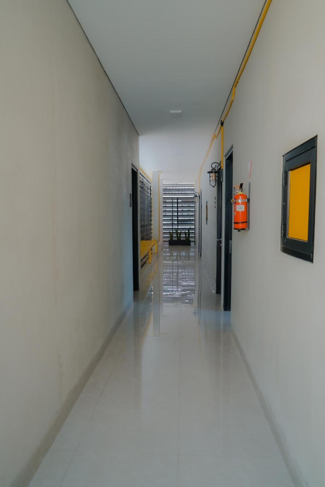 Arlita Guesthouse Cianjur Exterior photo